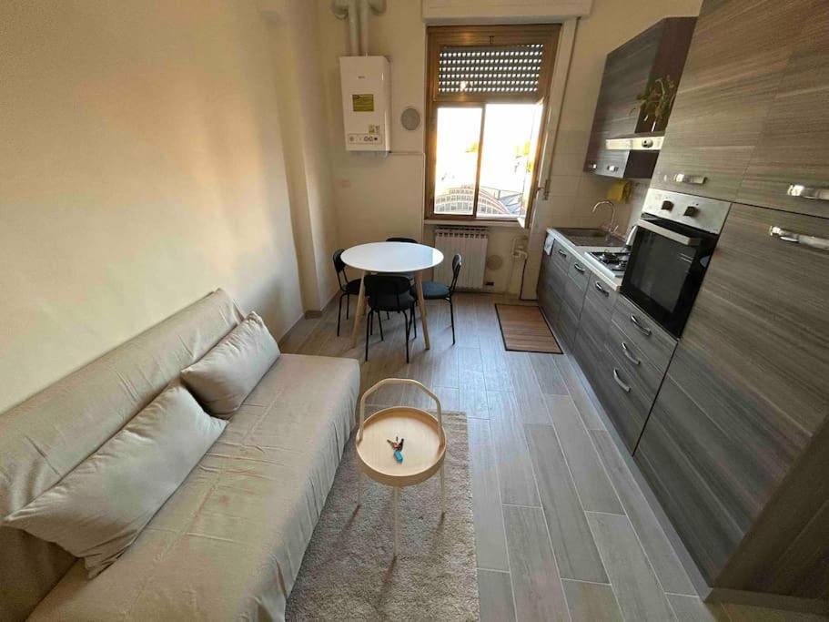 Oasi A Due Passi Dal Parco Nord Milano Apartment Bresso Bagian luar foto
